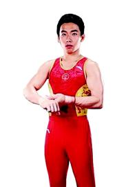 "奥运五金王"邹凯的省运记忆:跳马0分惊动李宁(图1)