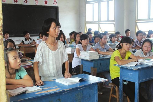 宜宾14岁女孩身患怪病&nbsp;全身疯长“骨头”(图3)