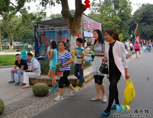 泸州:2014年首届中国·张坝桂圆文化节启动(图9) 泸州:2014年首届中国·张坝桂圆文化节启动(图9)