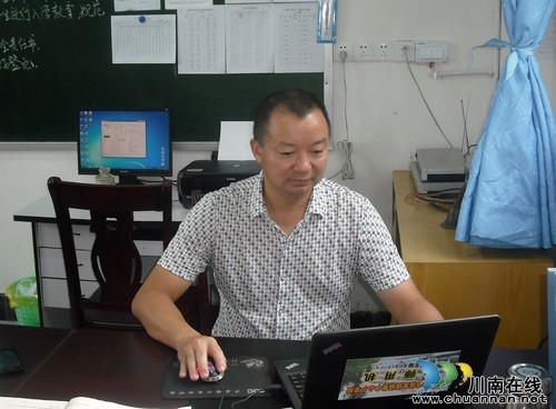 泸县福集镇驷马村校教师余晓春:把村校当自家来打理(图1) 泸县福集镇驷马村校教师余晓春:把村校当自家来打理(图1)