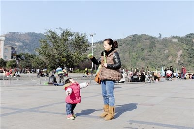 宜宾月嫂市场管窥:7800元/月金牌月嫂有价有市(图1) 宜宾月嫂市场管窥:7800元/月金牌月嫂有价有市(图1)