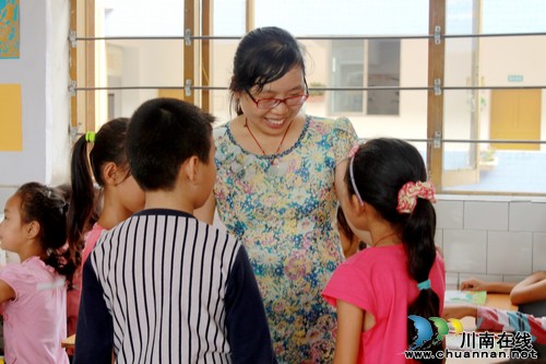 一片诚心铸师魂——记泸县玄滩镇中心小学优秀教师李秀(图4)
