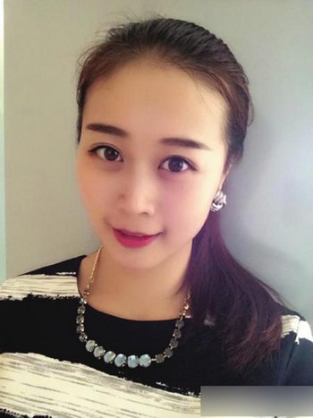 宜宾一大学现美女班主任&nbsp;唱歌跳舞犯二样样精(图4)