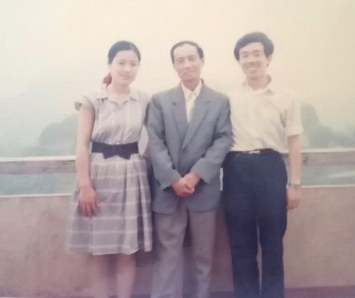 蓝疆:你是否和诗歌一起飞到天上去?(图1) 蓝疆:你是否和诗歌一起飞到天上去?(图1)