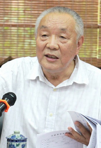 游子回乡忆故情 在外文化名家与泸州不得不说的故事(图2) 游子回乡忆故情 在外文化名家与泸州不得不说的故事(图2)
