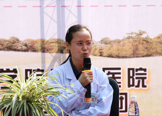 泸医附院“服务百姓 健康行动”之社区课堂篇(图5) 泸医附院“服务百姓 健康行动”之社区课堂篇(图5)