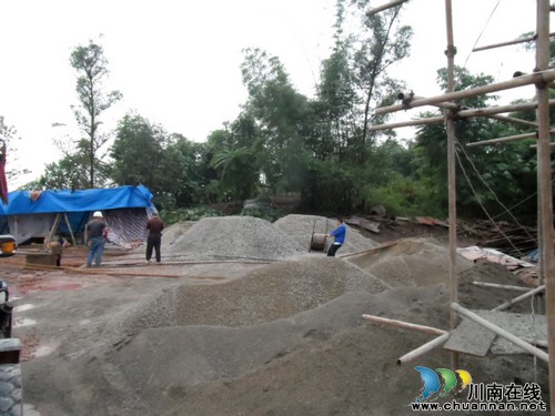 长兴镇:自来水厂建设项目进展顺利(图1) 长兴镇:自来水厂建设项目进展顺利(图1)