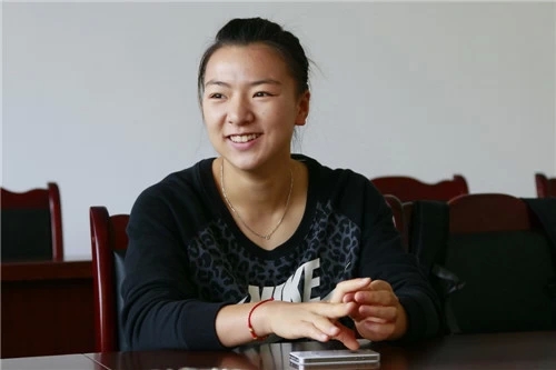 关注泸州妹陈可怡:四川橄榄球一姐回母校(图1) 关注泸州妹陈可怡:四川橄榄球一姐回母校(图1)