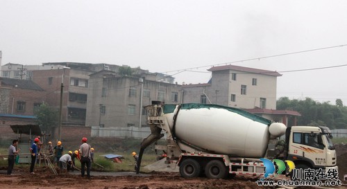 方洞镇：强设施狠抓教育&nbsp;提素质促人成才