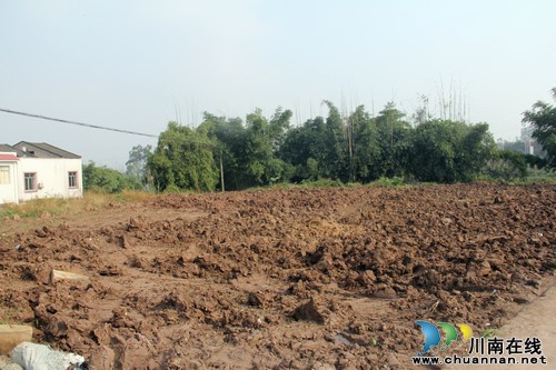 奇峰镇：首个文化广场开建&nbsp;给群众一片休闲天地(图1)