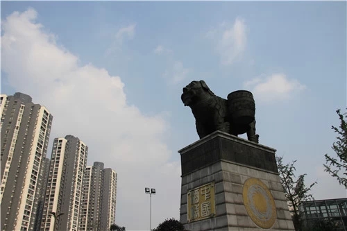 泸州又见蓝天白云 直到周末都不会有大降温(图1) 泸州又见蓝天白云 直到周末都不会有大降温(图1)