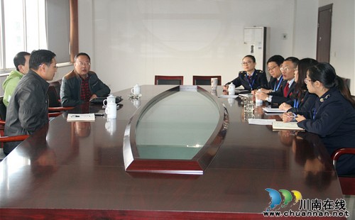 龙马潭区国税局组织召开国、地税涉税信息应对工作联席会议(图1) 龙马潭区国税局组织召开国、地税涉税信息应对工作联席会议(图1)