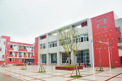 宜宾首个农村寄宿小学宿舍月底入住(图2) 宜宾首个农村寄宿小学宿舍月底入住(图2)