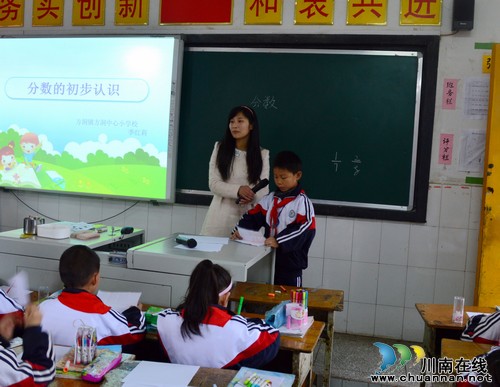 泸州泸县：菜单式送教&nbsp;名师来到偏远学校(图2)