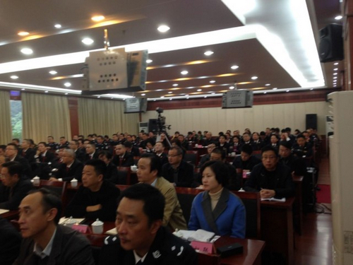 泸州打黑除恶出重拳&nbsp;打一场财产安全保卫战(图2)