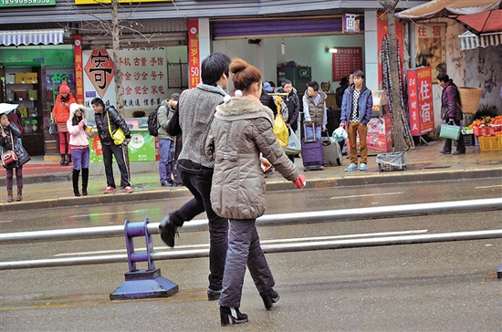 "闯王",别总认为你无责:行人乱穿马路或获罪(图2) "闯王",别总认为你无责:行人乱穿马路或获罪(图2)