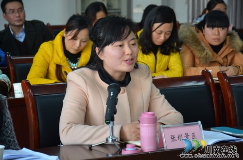 江阳区基层党建工作座谈会在华阳街道召开