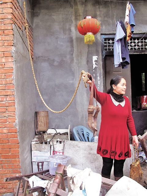 内江:大人眼中的"肇娃娃" 你的未来谁来管?(图4) 内江:大人眼中的"肇娃娃" 你的未来谁来管?(图4)