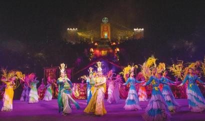 2014中国白酒文化节举行酒圣祭祀大典(图2) 2014中国白酒文化节举行酒圣祭祀大典(图2)