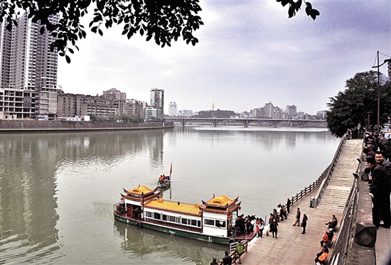 延续“老内江”记忆 甜城湖又添美景(图)(图3) 延续“老内江”记忆 甜城湖又添美景(图)(图3)