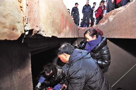 内江地下“宝贝”多 私藏文物属违法(图2) 内江地下“宝贝”多 私藏文物属违法(图2)
