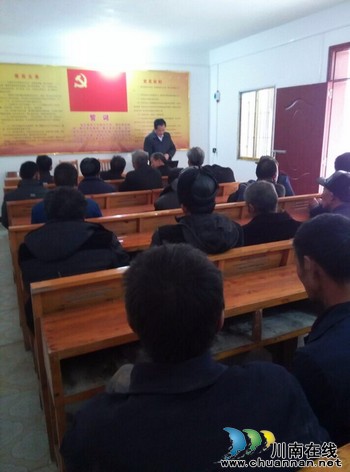 尧坝镇：让法治之光照亮心房，以点滴之情温暖人心(图1)