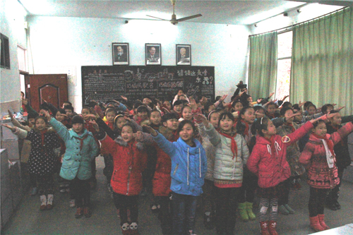 纳溪区逸夫小学：少年宫艺术社团开放日活动(图1)