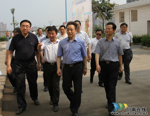 宜宾县工业园招商到位资金80亿元(图2)