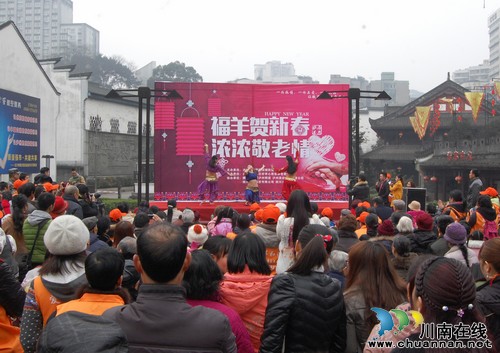泸州:居家养老 "好孝心"专业服务覆盖万名老人(图1) 泸州:居家养老 "好孝心"专业服务覆盖万名老人(图1)