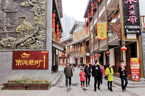 内江：忙碌的春节长假&nbsp;累并快乐着(图1)