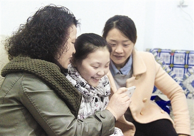 杂技《青花瓷》幕后：宜宾11岁女孩在央视春晚(图4)