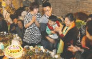 内江:离散26年 母亲不间断"DNA盲比"找回儿子(图3) 内江:离散26年 母亲不间断"DNA盲比"找回儿子(图3)