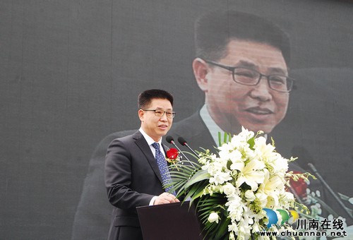 泸州华润万象汇招商发布会 预计今年国庆节前开业(图3) 泸州华润万象汇招商发布会 预计今年国庆节前开业(图3)