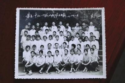 荣县农村娃邱勇炼成清华校长(图2) 荣县农村娃邱勇炼成清华校长(图2)