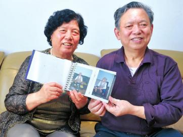 川军抗日英雄子女60年后首相聚&nbsp;清明回内江祭父(图1)