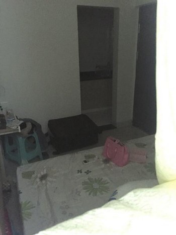 入住出租房9天 泸州女子30楼坠亡(图2) 入住出租房9天 泸州女子30楼坠亡(图2)