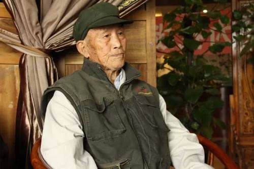 关注泸州画家齐聚纳溪&nbsp;为抗战老兵画像(图6)
