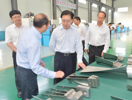 省委书记王东明:推动川南经济区做大做强(图1) 省委书记王东明:推动川南经济区做大做强(图1)
