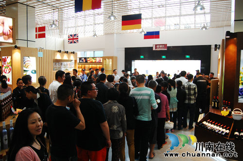 泸州进口商品保税直销中心正式开门开业(图9) 泸州进口商品保税直销中心正式开门开业(图9)