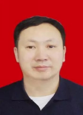 泸州市第三届十大经济人物终评公布(图3) 泸州市第三届十大经济人物终评公布(图3)