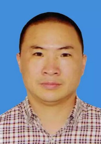 泸州市第三届十大经济人物终评公布(图8) 泸州市第三届十大经济人物终评公布(图8)