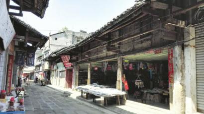 内江首个影视基地挂牌&nbsp;罗泉古镇入镜(图1)