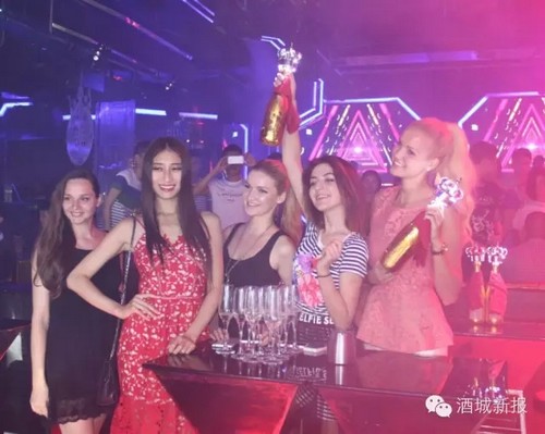 终于来了!世界超模美女集中飞进大泸州(图6)