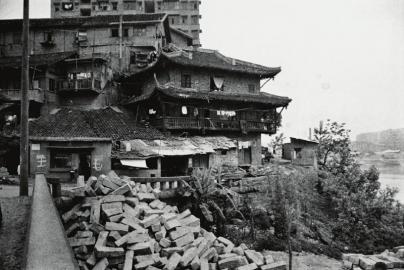 内江建市30年摄影图片展 3000照片见证变迁(图2) 内江建市30年摄影图片展 3000照片见证变迁(图2)