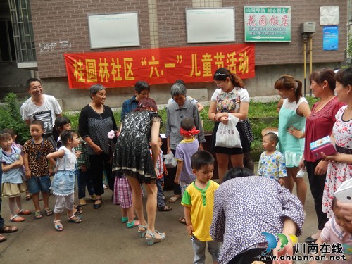 张坝:多种方式庆祝“六一”儿童节(图4) 张坝:多种方式庆祝“六一”儿童节(图4)