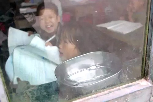 一个泸州女孩被古蔺山区孩子感动落泪(图14) 一个泸州女孩被古蔺山区孩子感动落泪(图14)
