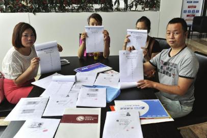 内江：劳务公司收了上亿元中介费后人去楼空(图1)