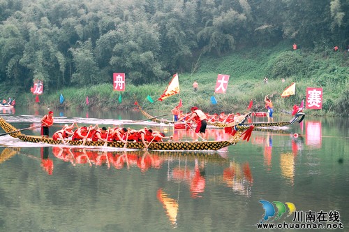 泸州纳溪:永宁河上赛龙舟&nbsp;渠坝端午味正浓(图5)