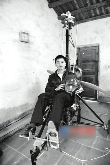 泸州小伙花9000元造飞机&nbsp;民航局:起飞须审批(图3)