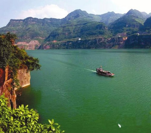 宜宾规划打造金沙江水上运动和旅游地产综合开发项目(图1) 宜宾规划打造金沙江水上运动和旅游地产综合开发项目(图1)